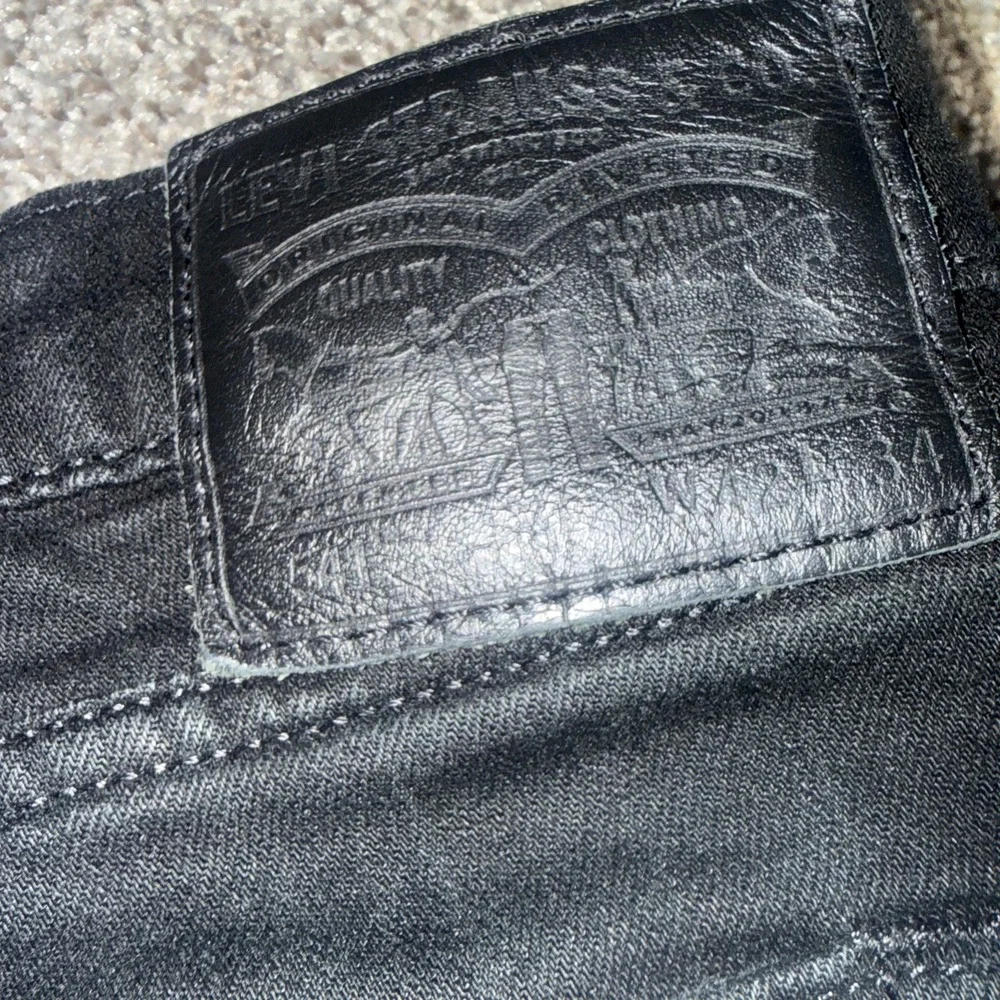 Levis 541 Jeans Mens 42x34 Black Dark Wash 18181-0147‎